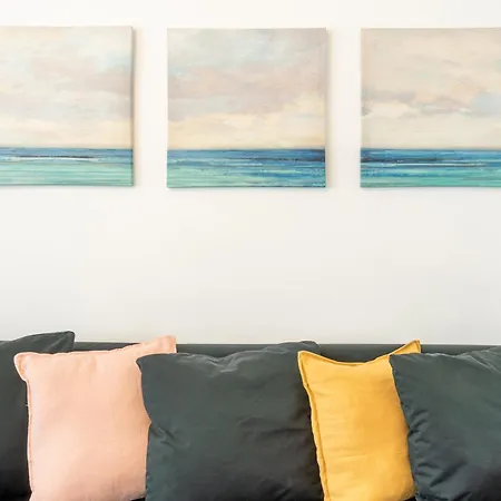 Apartman In The Center Of